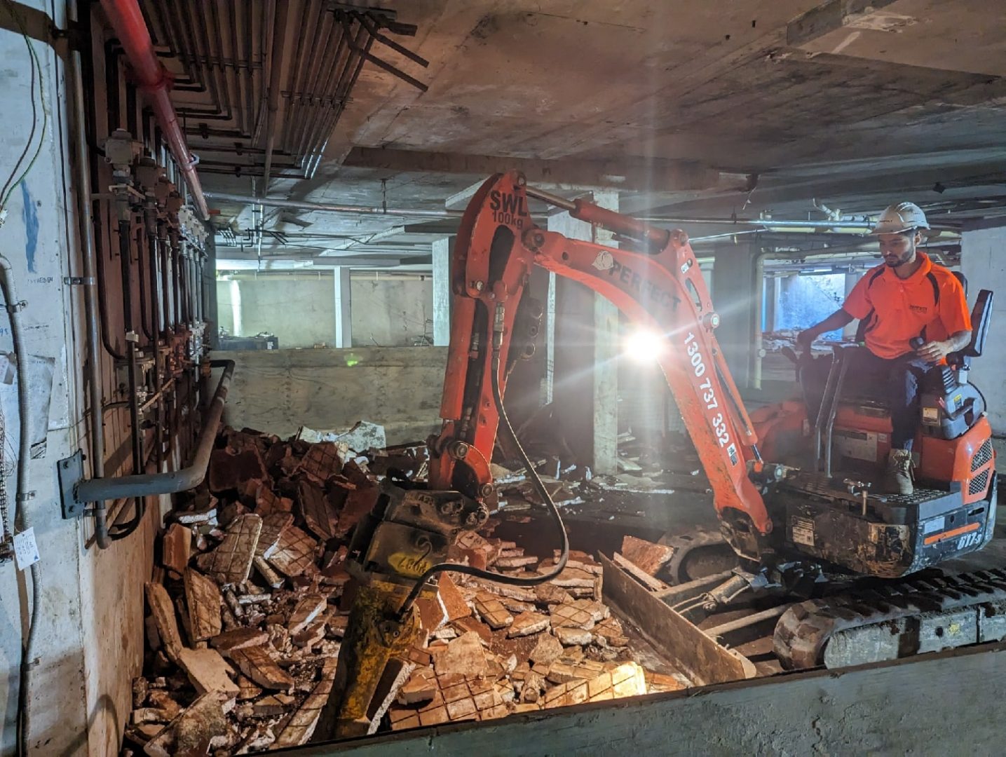 Demolition Excavator
